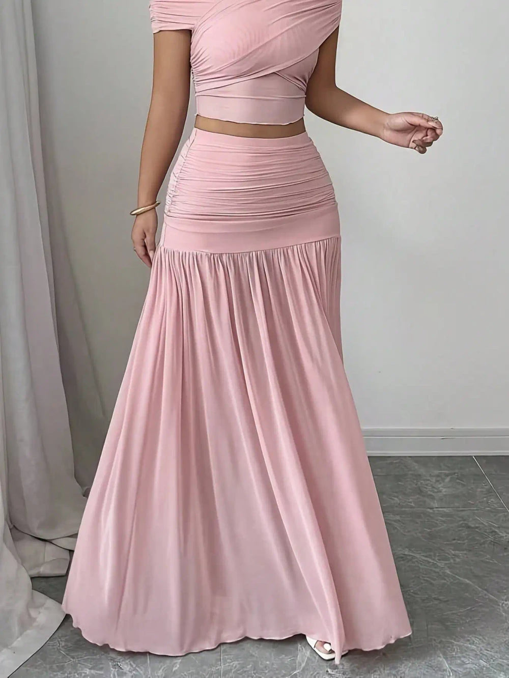 Pleated Slimming Midi Skirt